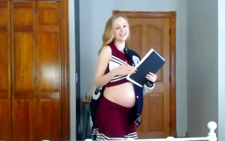 Pregnant College - Cute pregnant college girl poses nicely in homemade xxx video